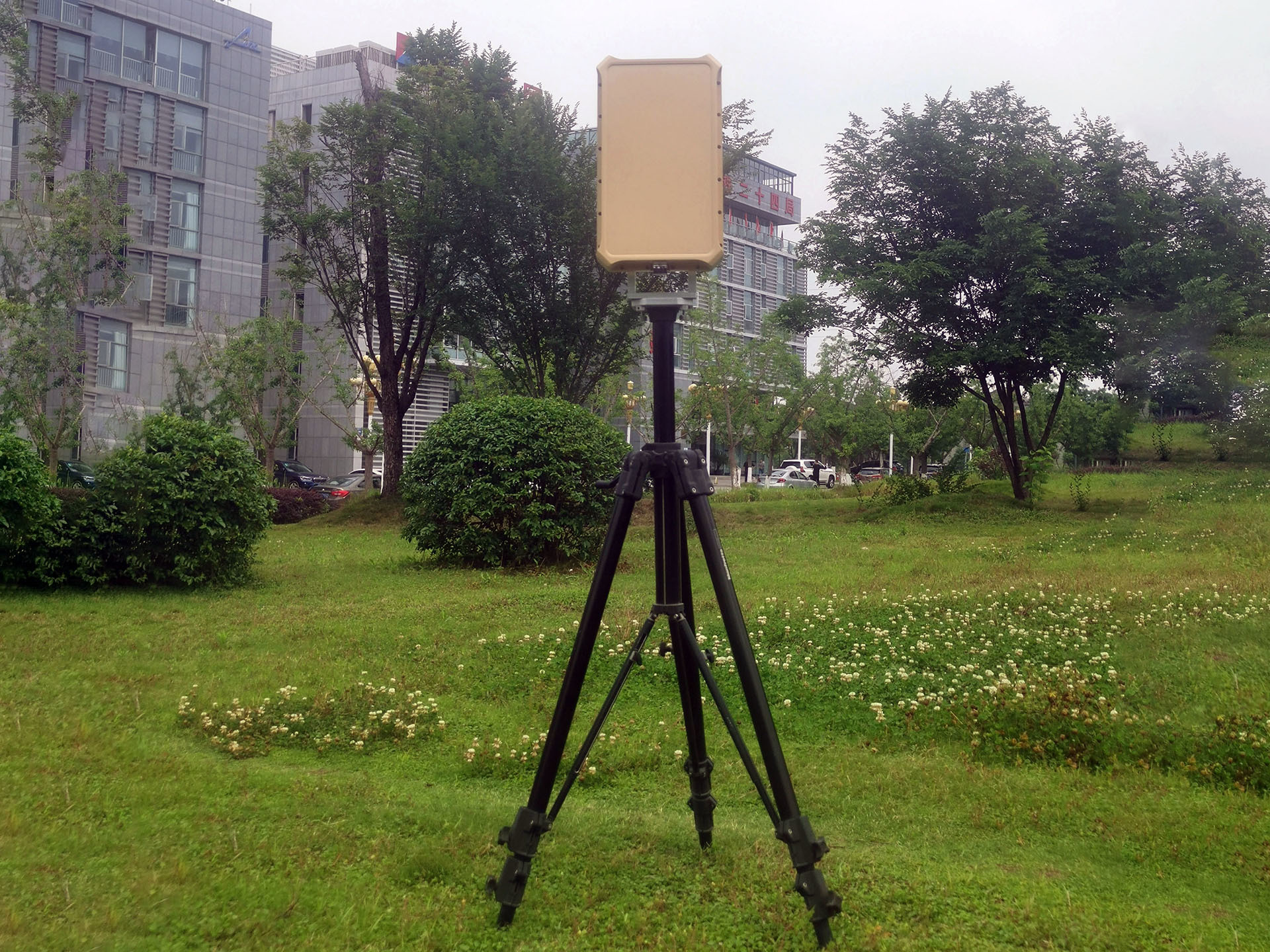 近(jìn)程警戒雷達（NFWR10）